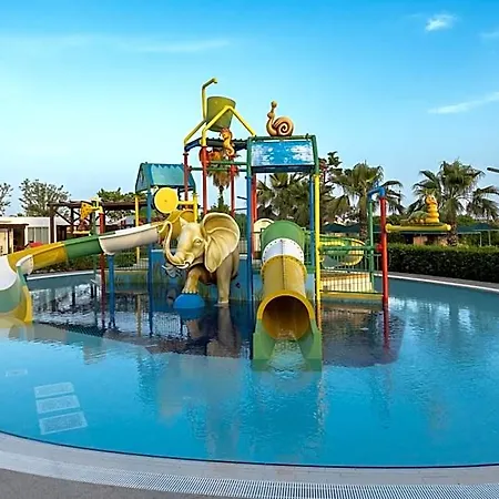 Kaya Hotel
